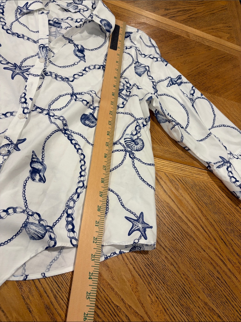 Chico's No Iron Seashell Tie-Front Top Nautical Blue White Blouse Size 2 Large - Picture 9 of 12